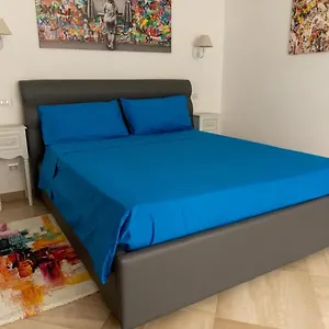  Apartment Cozy Loft Putignani Italy