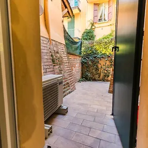 https://savenella-house.emilia-romagnahotels.net